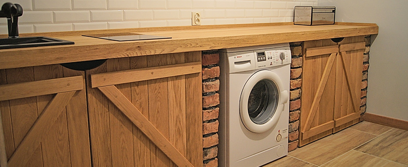 Pomieszczenie gospodarcze w stylu drewnianym